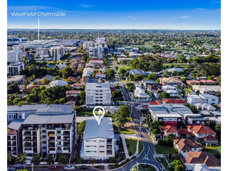 8/18 Buruda Street, Chermside QLD 4032
