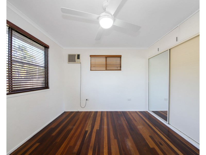 4 Karena Street, Brendale QLD 4500