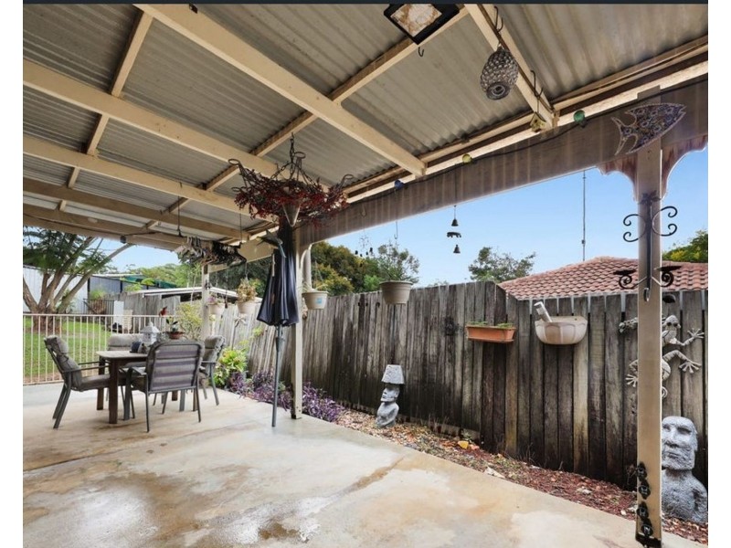 8 Poplar Place, Kallangur QLD 4503