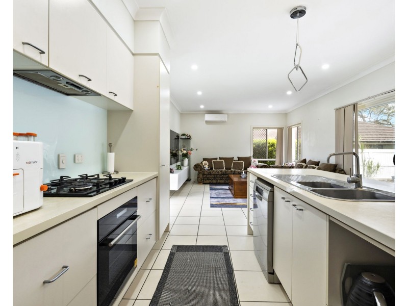 7 Surrey Close, Bald Hills QLD 4036