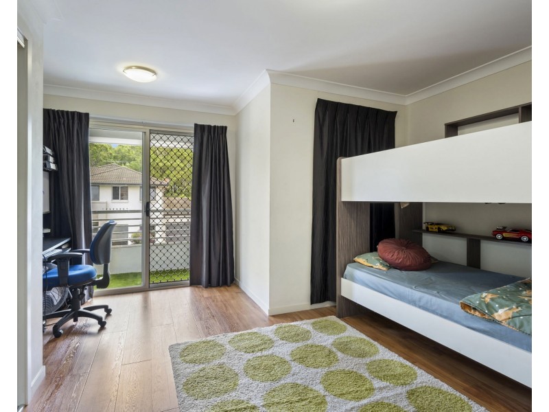 7 Surrey Close, Bald Hills QLD 4036