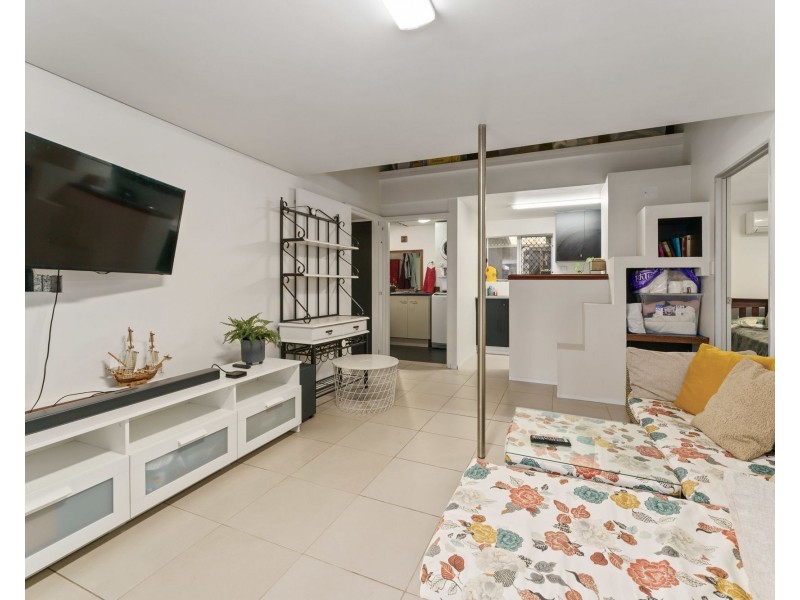 27 Roscommon Road, Boondall QLD 4034