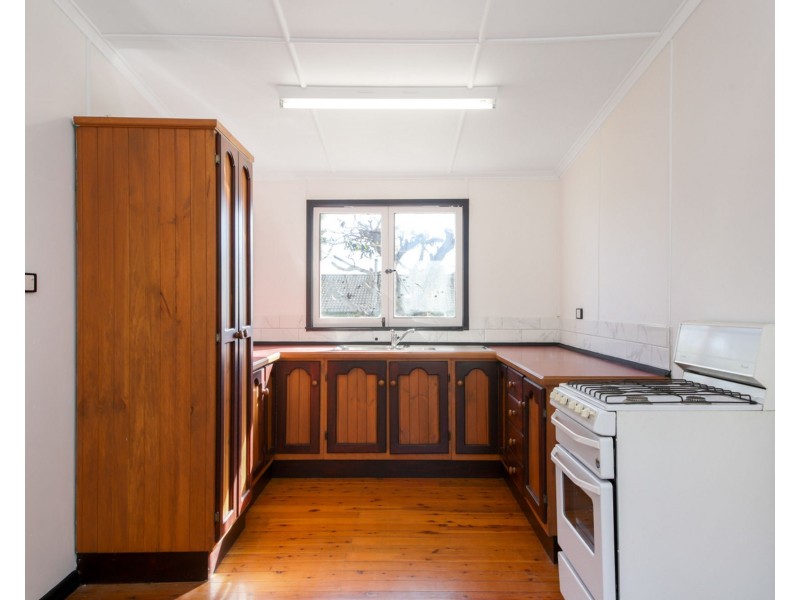 49 Chingford Street, Chermside West QLD 4032