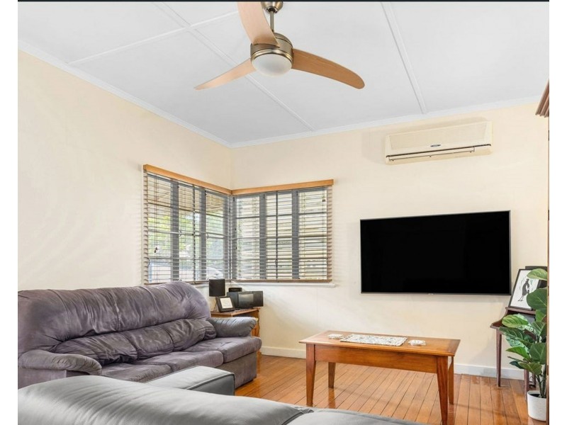28 Hodgkinson Street, Chermside QLD 4032