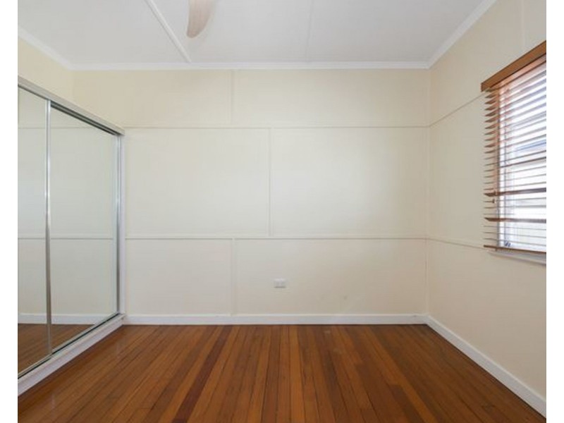 28 Hodgkinson Street, Chermside QLD 4032