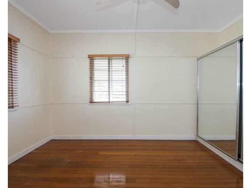 28 Hodgkinson Street, Chermside QLD 4032