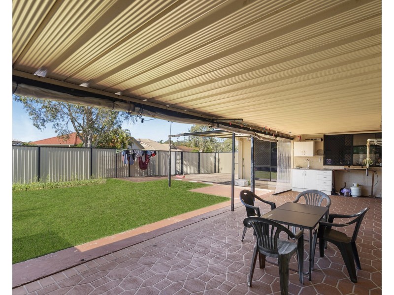 1 Greendale Place, Bracken Ridge QLD 4017