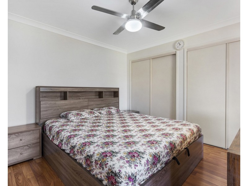 1 Greendale Place, Bracken Ridge QLD 4017