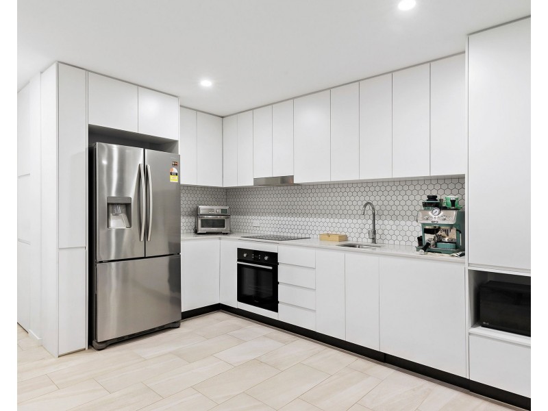 207/51 Latham Street, Chermside QLD 4032