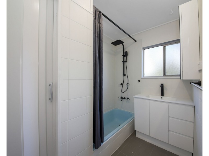 59 Hedge Street, Strathpine QLD 4500