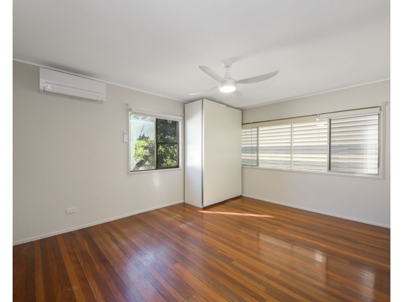 59 Hedge Street, Strathpine QLD 4500