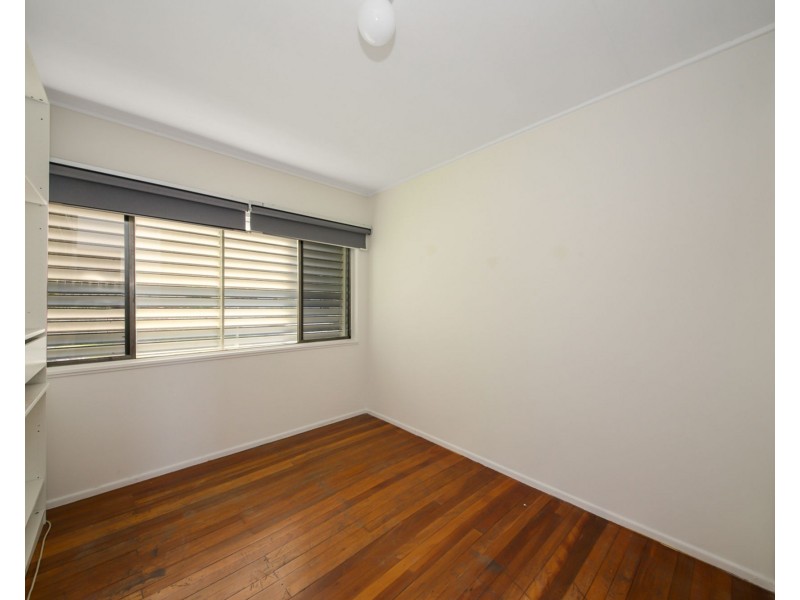 59 Hedge Street, Strathpine QLD 4500