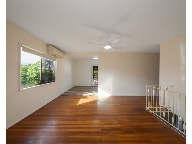 59 Hedge Street, Strathpine QLD 4500