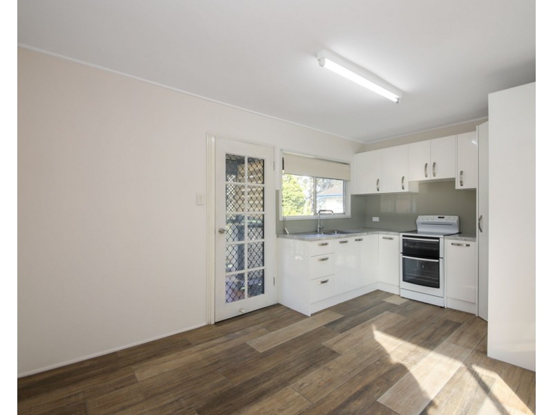 59 Hedge Street, Strathpine QLD 4500