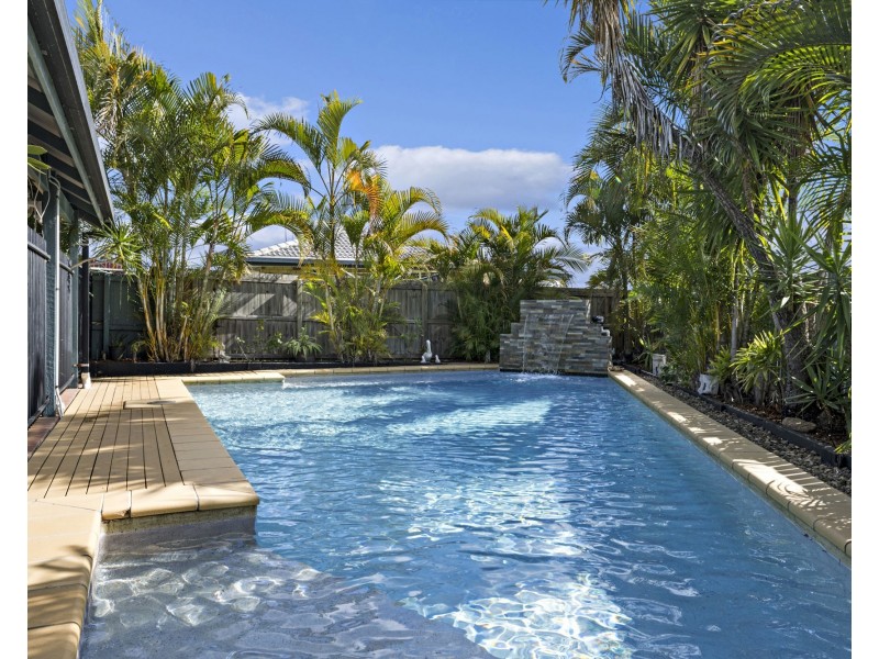 6 Cheshire Close, Bray Park QLD 4500