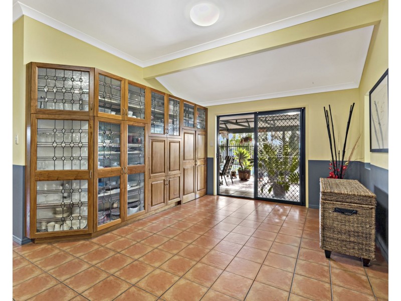 6 Cheshire Close, Bray Park QLD 4500