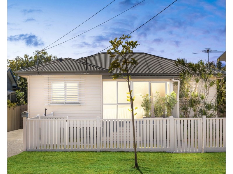 98 Dunne Street, Brighton QLD 4017