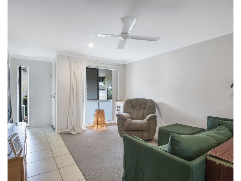 24/111 Cowie Road, Carseldine QLD 4034