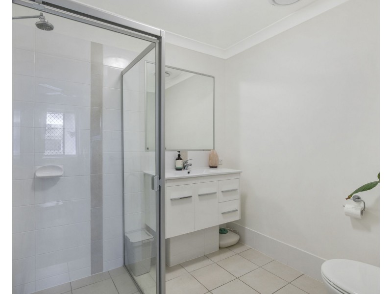 24/111 Cowie Road, Carseldine QLD 4034