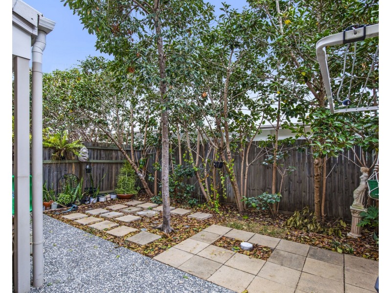 24/111 Cowie Road, Carseldine QLD 4034