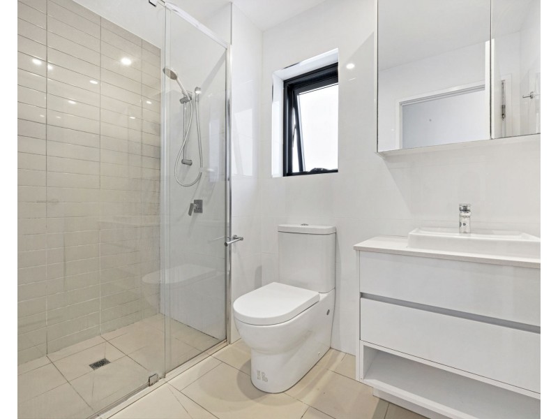 803/27 Kingsmill Street, Chermside QLD 4032