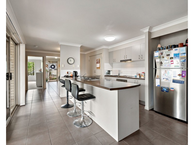 19 Dean Street, Bray Park QLD 4500