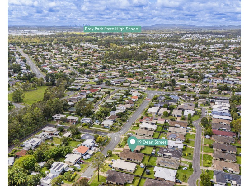 19 Dean Street, Bray Park QLD 4500