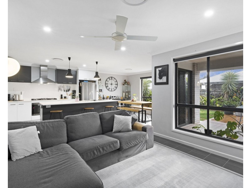 9 Matilda Street, Warner QLD 4500