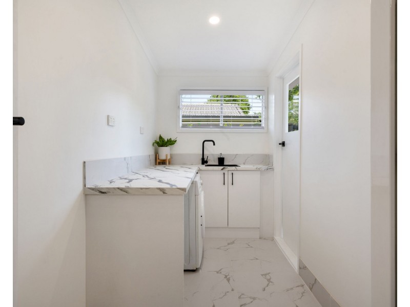 22 Valiant Crescent, Strathpine QLD 4500