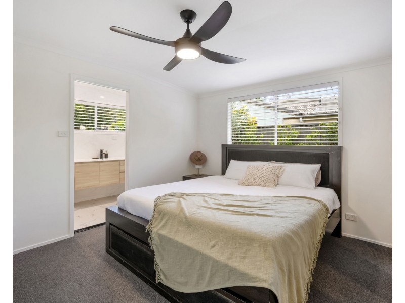 22 Valiant Crescent, Strathpine QLD 4500