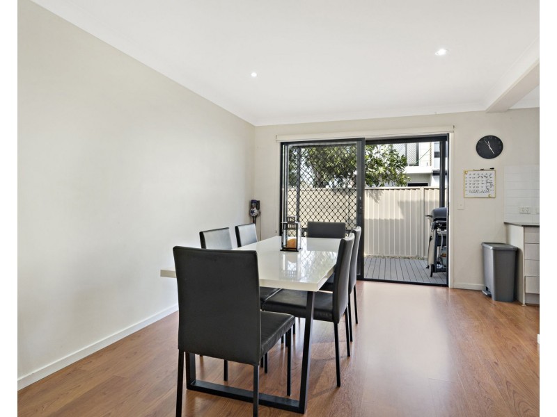 6/61 Caboolture River Road, Morayfield QLD 4506
