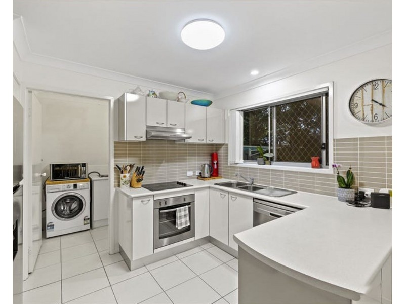 32/64 Frenchs Road, Petrie QLD 4502