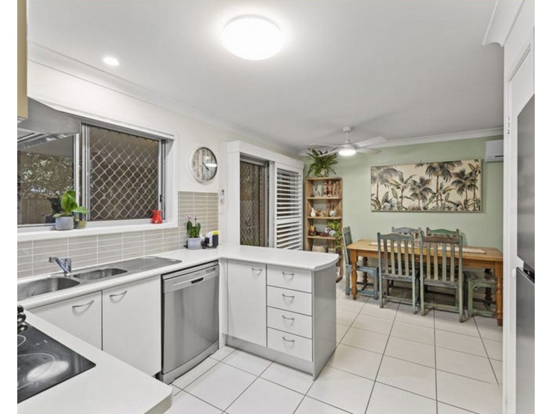 32/64 Frenchs Road, Petrie QLD 4502