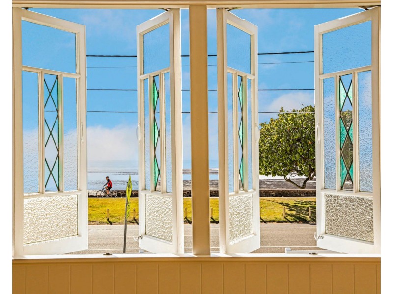 266 Flinders Parade, Sandgate QLD 4017