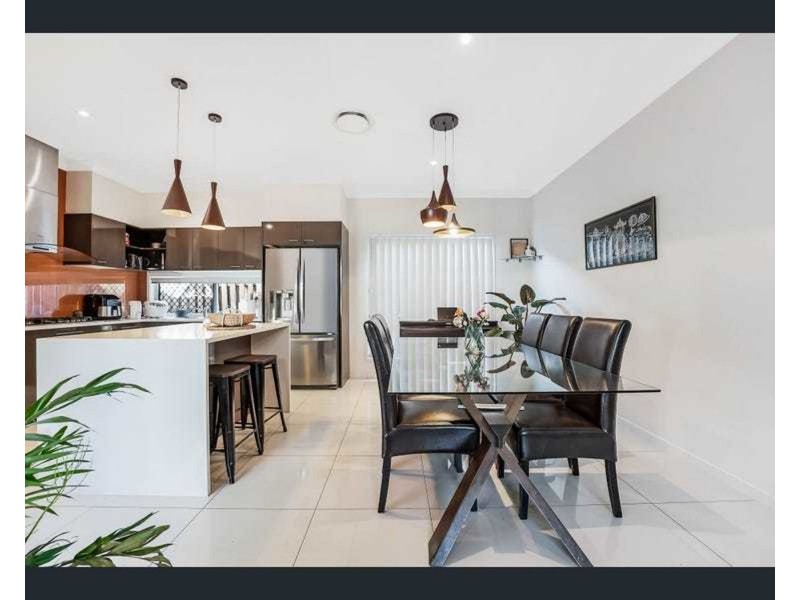 6 Watarrka Avenue, Fitzgibbon QLD 4018
