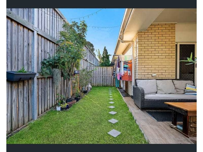 6 Watarrka Avenue, Fitzgibbon QLD 4018