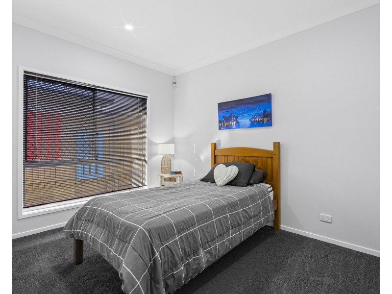 15 Denali Circuit, Warner QLD 4500