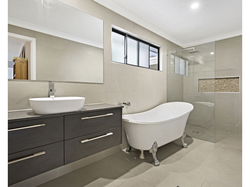 1250 Anzac Avenue, Kallangur QLD 4503