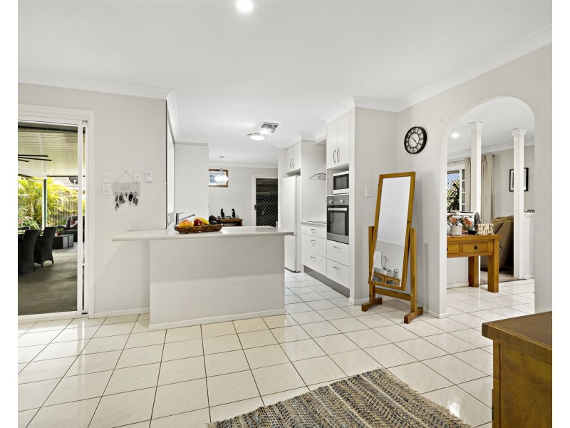 7 Karelyn Drive, Joyner QLD 4500