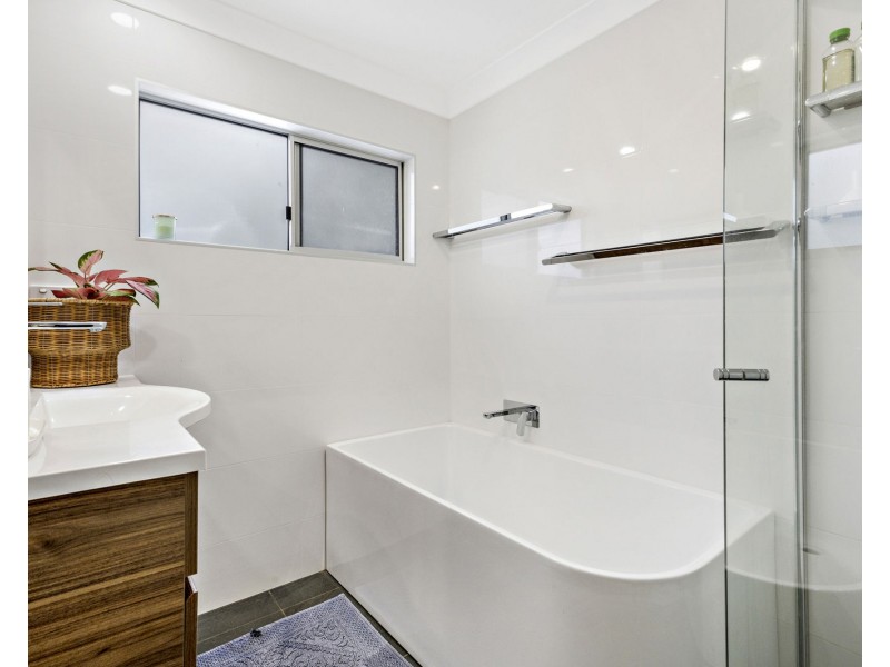 19 Mitze Street, Bray Park QLD 4500