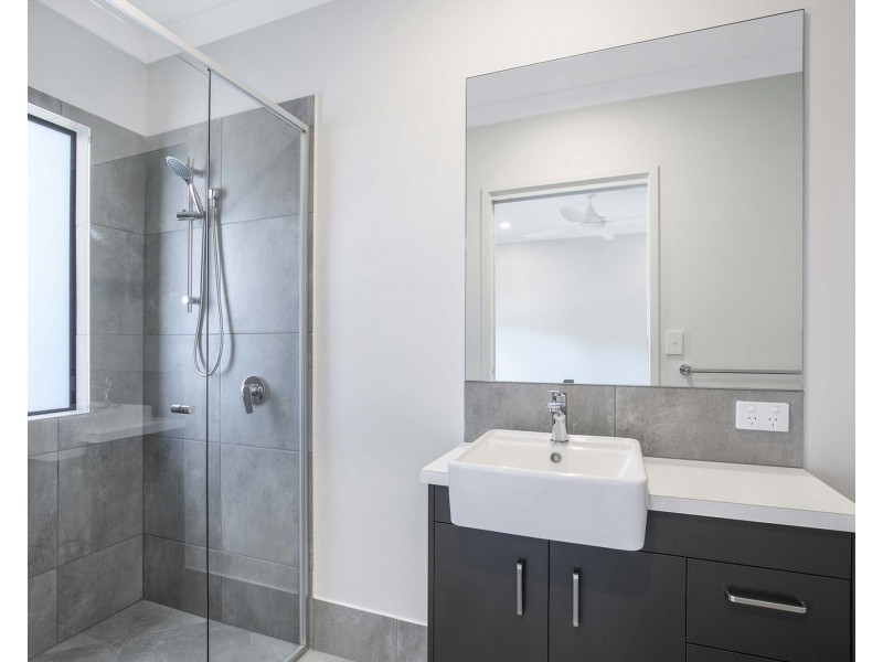 36 Corymbia Street, Carseldine QLD 4034