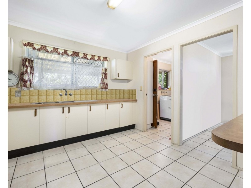 21 Wairoa Drive, Strathpine QLD 4500