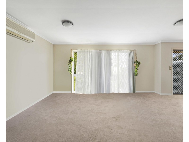 21 Wairoa Drive, Strathpine QLD 4500