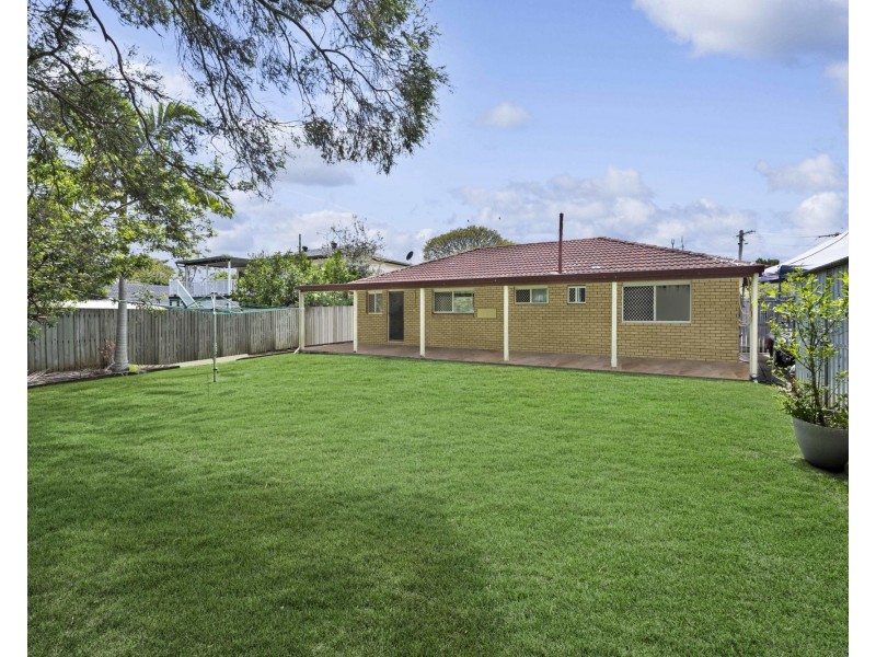 21 Wairoa Drive, Strathpine QLD 4500