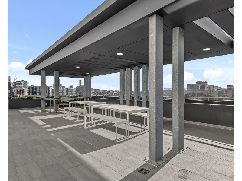 2083/16 Hamilton Place, Bowen Hills QLD 4006