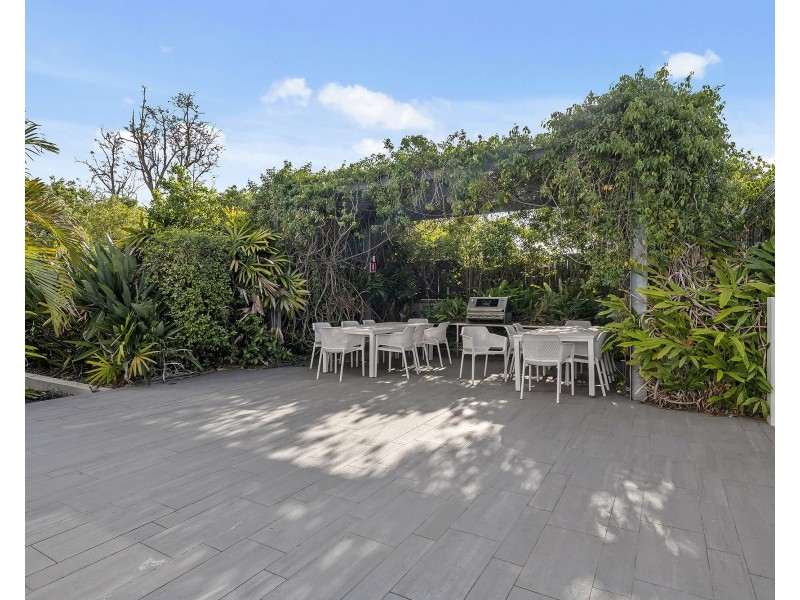 2083/16 Hamilton Place, Bowen Hills QLD 4006