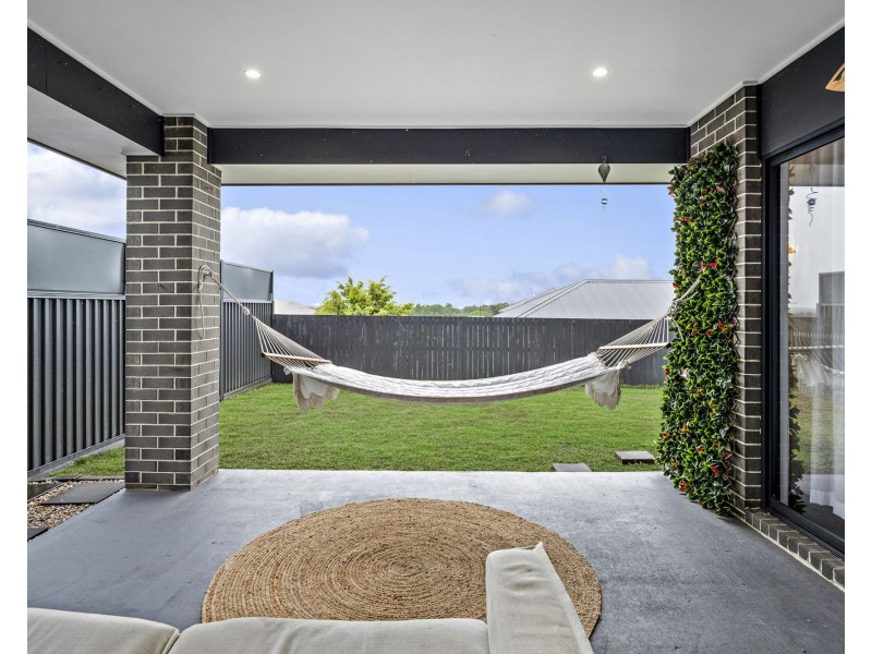 13 Crest Street, Narangba QLD 4504