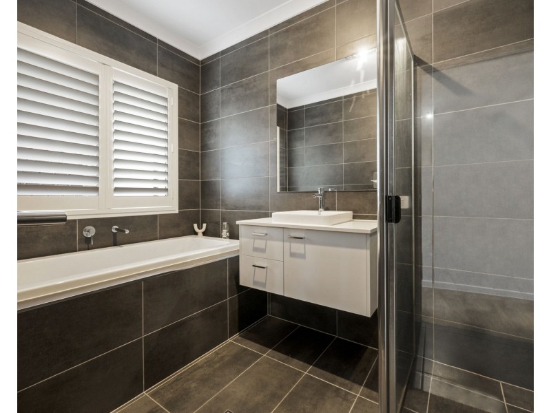 13 Crest Street, Narangba QLD 4504