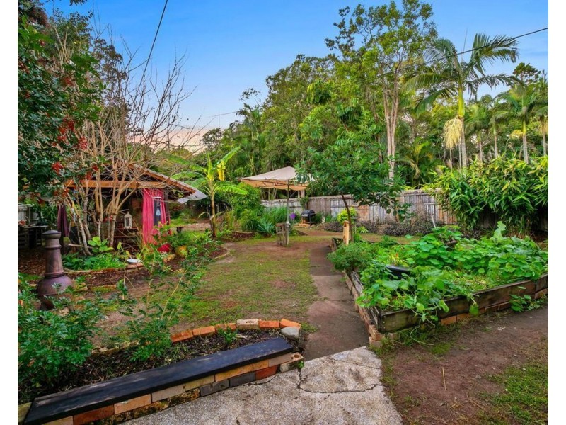 100 Alexandra Street, Sandgate QLD 4017