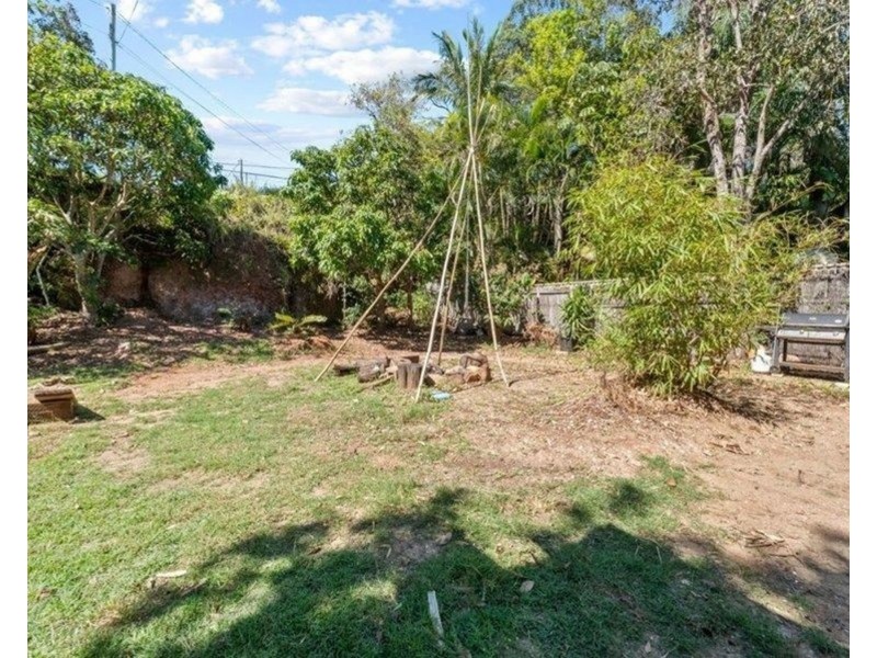 100 Alexandra Street, Sandgate QLD 4017